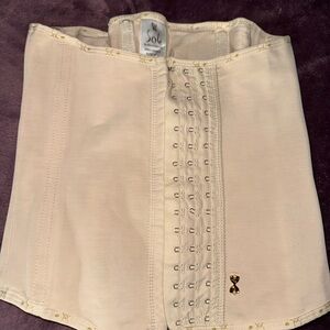 Sol Beuty and care cinturilla reloj de arena